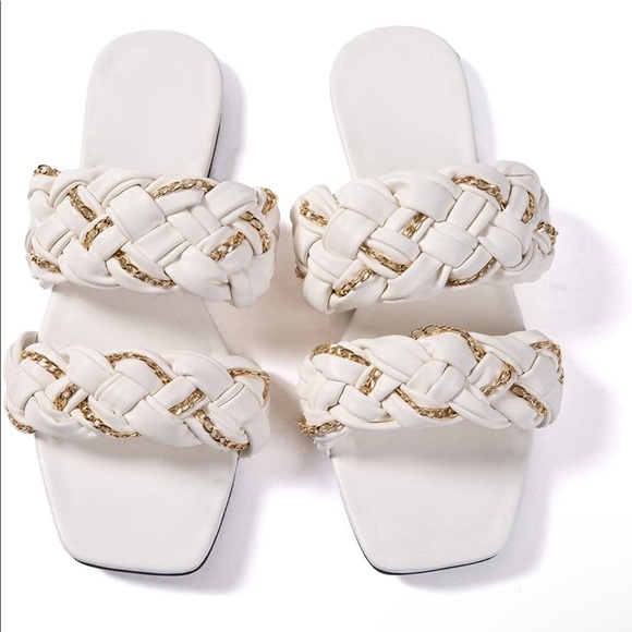 Like NEW fashion nova leather braided gold chain sandals - Picture 2 of 3